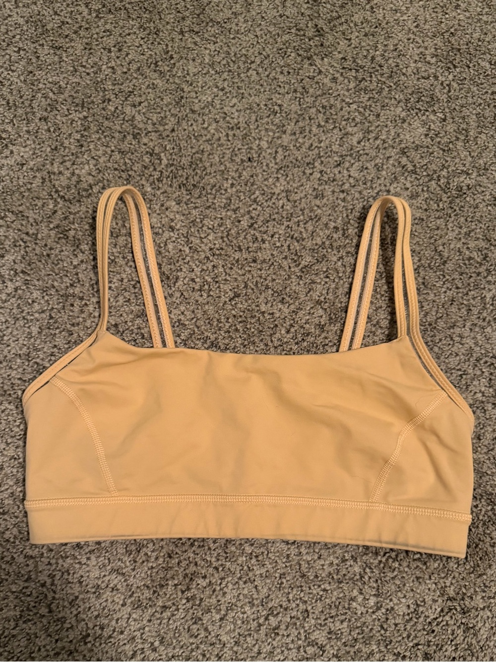 Lululemon Women’s Sports Bra